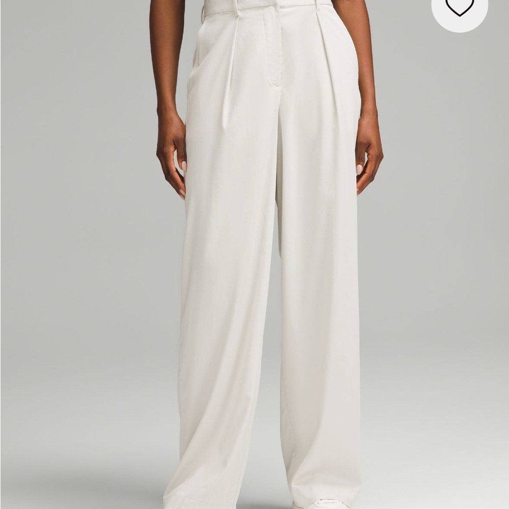 Lululemon Athletica Pleat-Front High Rise Trousers